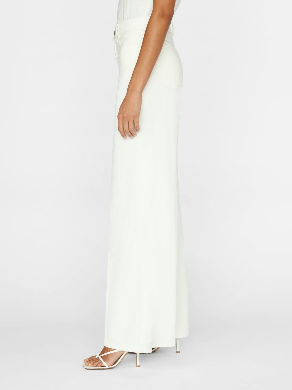 pant side view alt:fit1